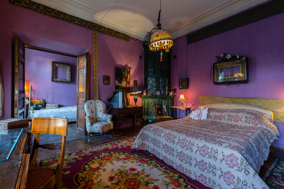 Свежая идея для дизайна: большая спальня в викторианском стиле - отличное фото интерьера
