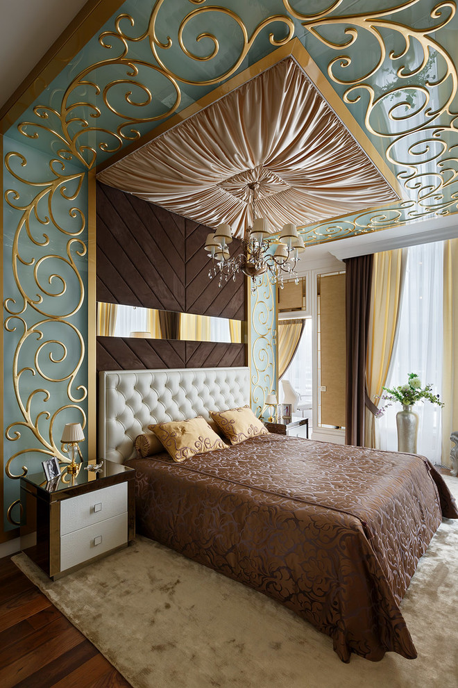Traditional master bedroom in Saint Petersburg with carpet.