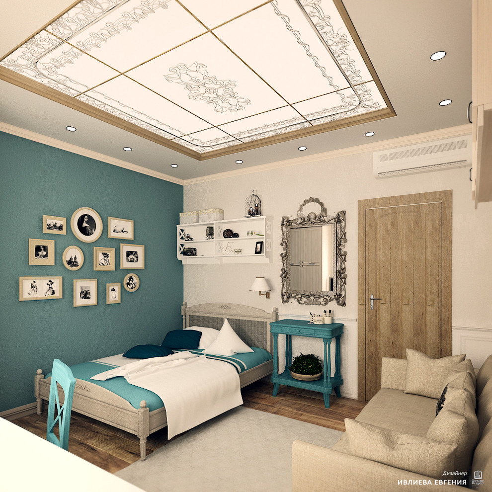 Идея дизайна: гостевая спальня среднего размера, (комната для гостей) в средиземноморском стиле с разноцветными стенами, паркетным полом среднего тона и бежевым полом без камина