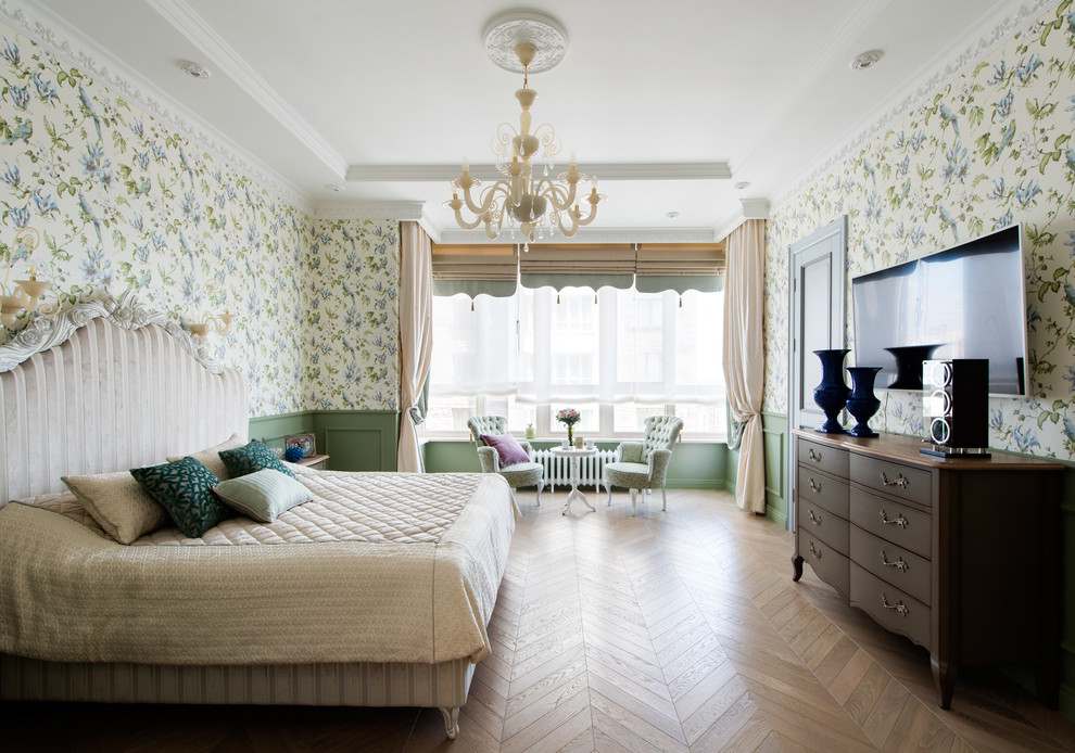 Mid-sized elegant master medium tone wood floor and beige floor bedroom photo in Moscow with green walls