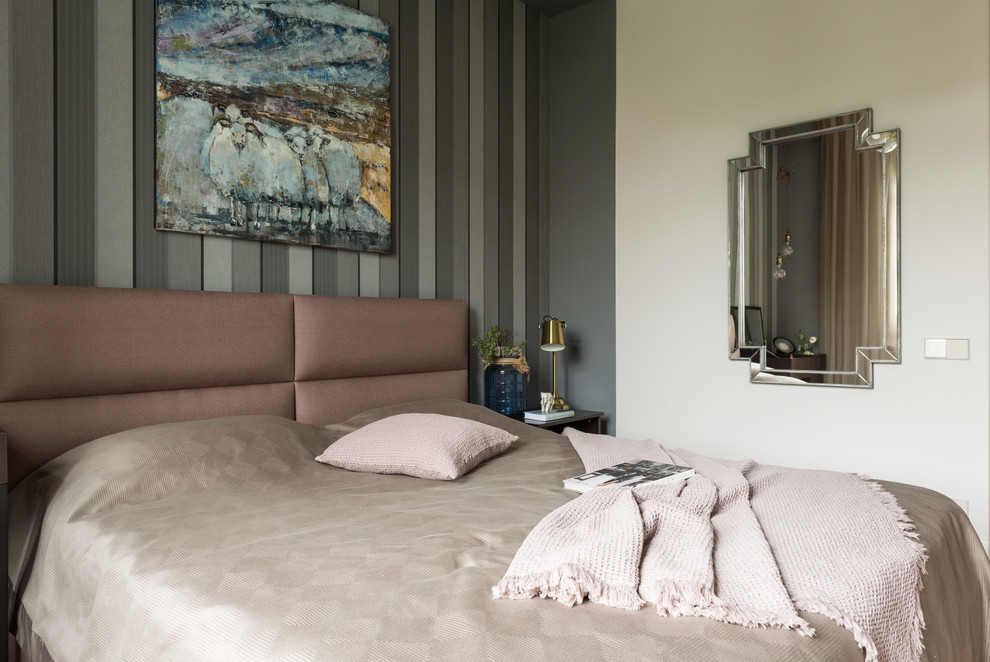 This is an example of a small contemporary master bedroom in Moscow with grey walls, light hardwood flooring, no fireplace, beige floors, a drop ceiling, wallpapered walls and feature lighting.