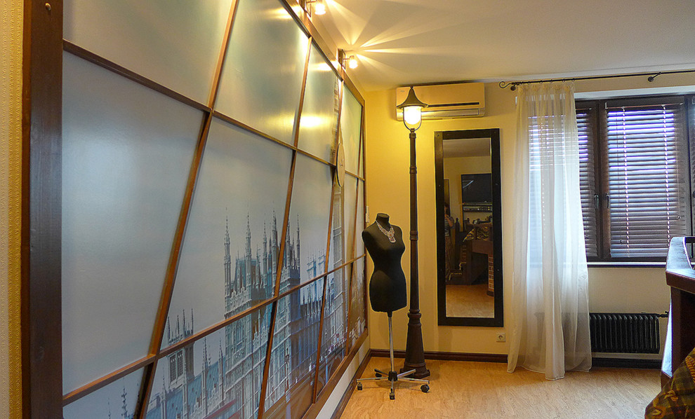 Bedroom - mid-sized eclectic master cork floor bedroom idea in Moscow with beige walls