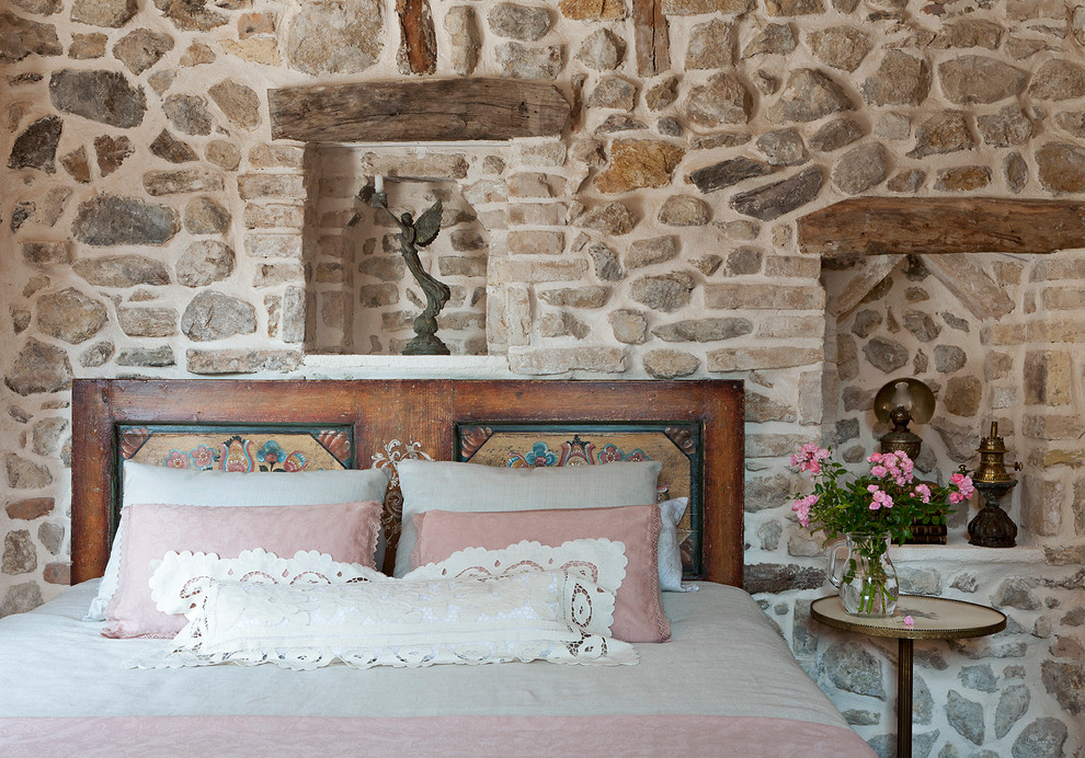 地中海スタイルのおしゃれな寝室のレイアウト