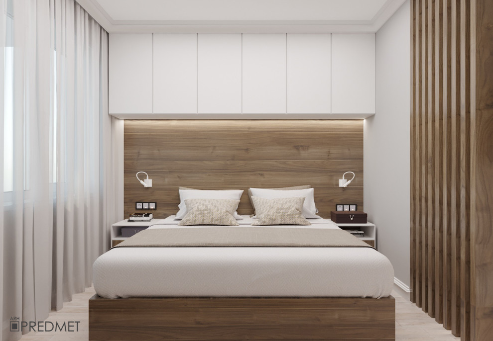 Kleines Nordisches Schlafzimmer ohne Kamin mit weißer Wandfarbe, Laminat, beigem Boden und Tapetenwänden in Sonstige