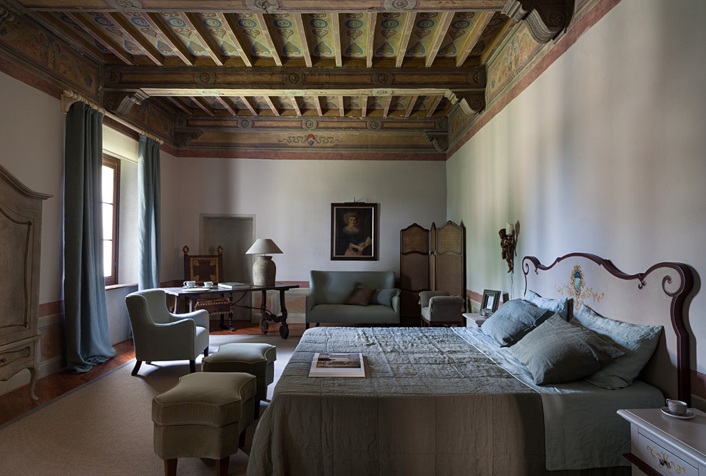 Bedroom - victorian bedroom idea in Florence