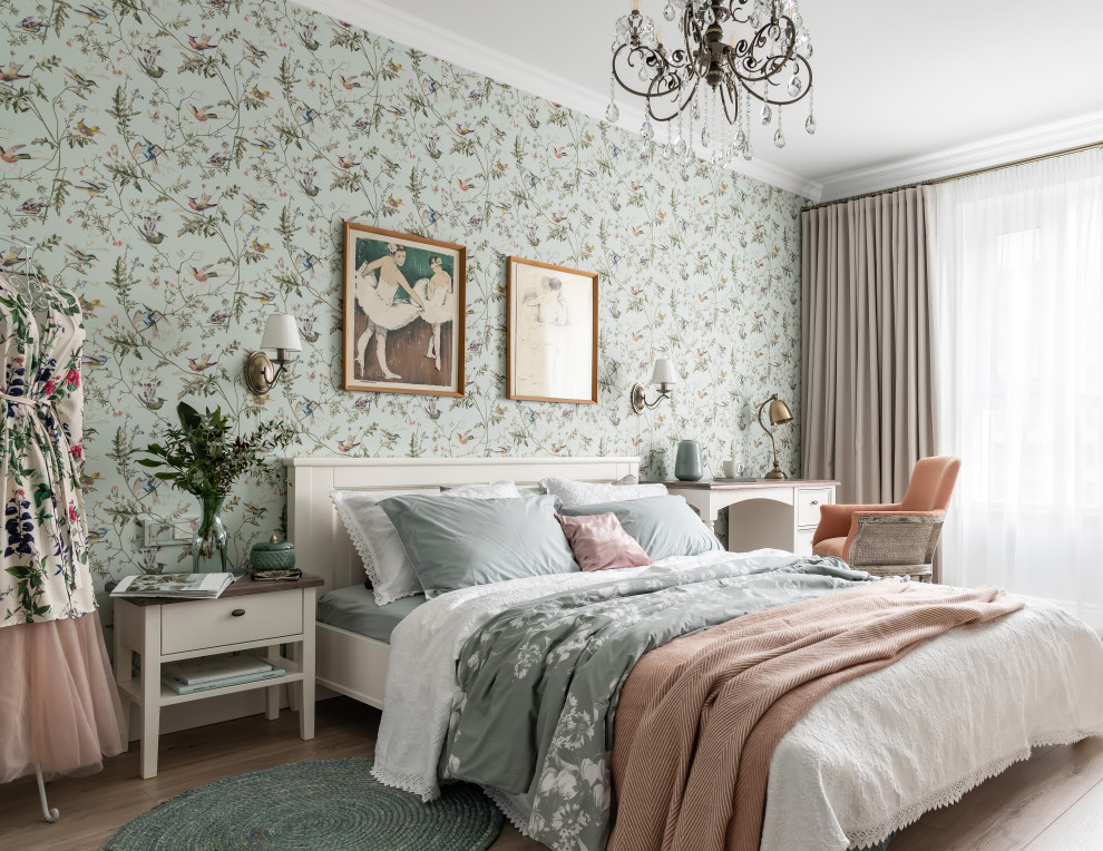 Inspiration for a medium sized traditional master bedroom in Saint Petersburg with green walls, laminate floors, no fireplace and beige floors.