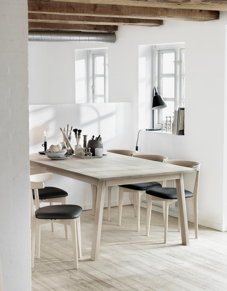 Inspiration for a scandinavian dining room remodel in Copenhagen