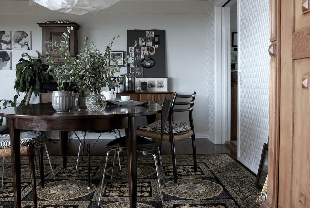 Design ideas for a scandi dining room in Esbjerg.