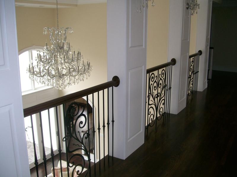 Example of a tuscan staircase design in Huntington