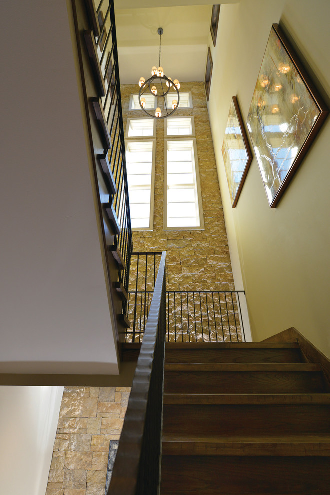 Staircase - contemporary staircase idea in Detroit