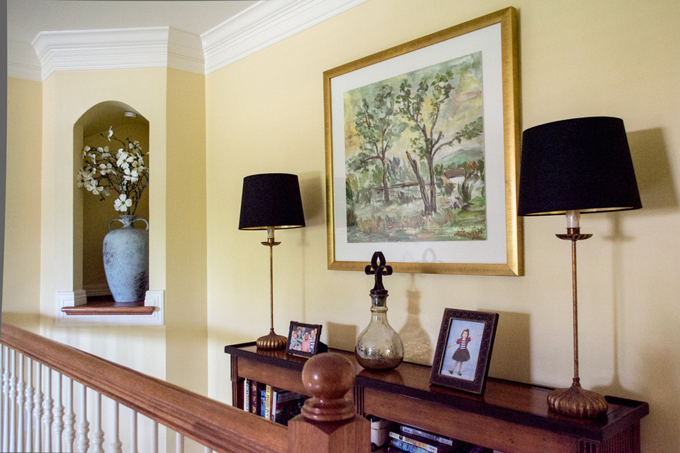 2017 Iroquois Park Addition Foyer, Landing, & Powder Bath