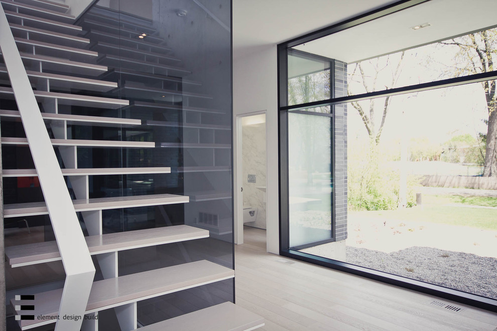 44 Belvedere Drive Modern Staircase Toronto by Element Design