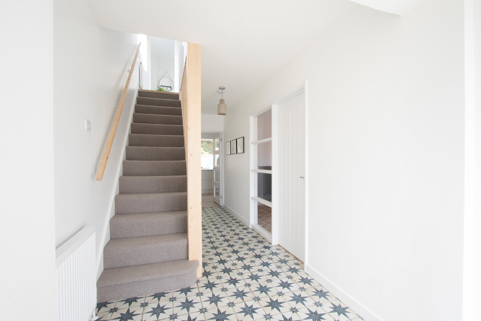 This is an example of a modern staircase in Gloucestershire.