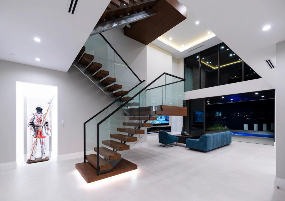 Photo of a contemporary staircase in Miami.