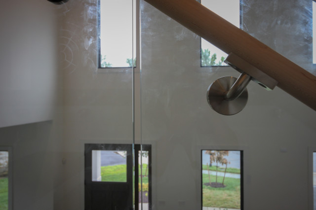 80_Floating Switchback Glass + Mono-beam Staircase, McLean VA 22101 ...