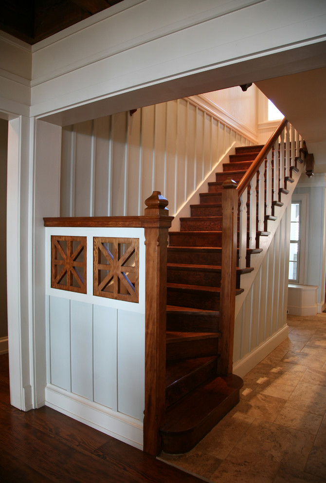 Design ideas for a classic staircase in Milwaukee.