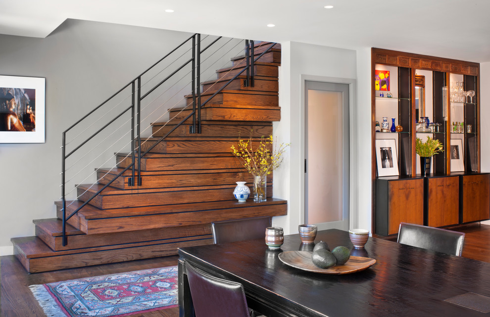 This is an example of a modern staircase in Austin.