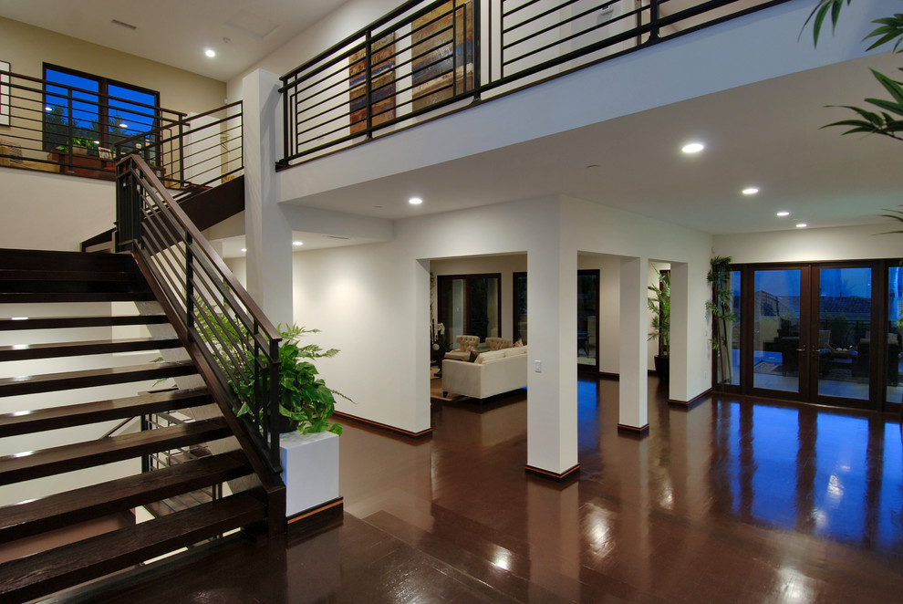 Photo of a modern staircase in Los Angeles.