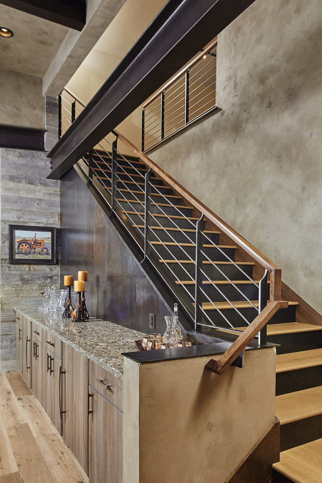 Mittelgroße Moderne Holztreppe in L-Form mit Metall-Setzstufen in Sonstige