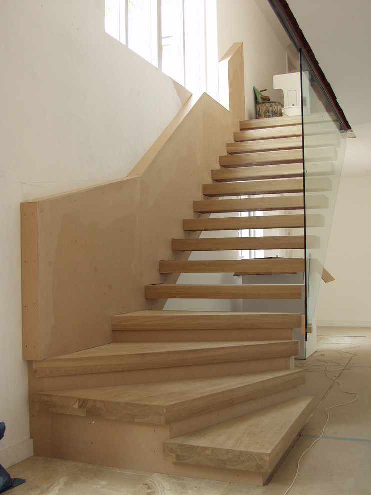Inspiration for a timeless staircase remodel in Oxfordshire