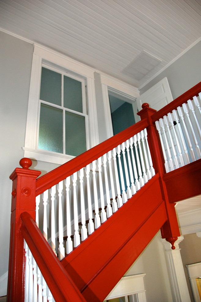 Staircase - traditional staircase idea in Raleigh