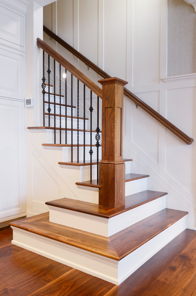 Staircase - mid-sized traditional wooden straight mixed material railing staircase idea in Other with wooden risers
