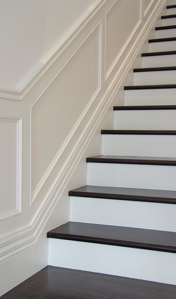 This is an example of a victorian staircase in Melbourne.
