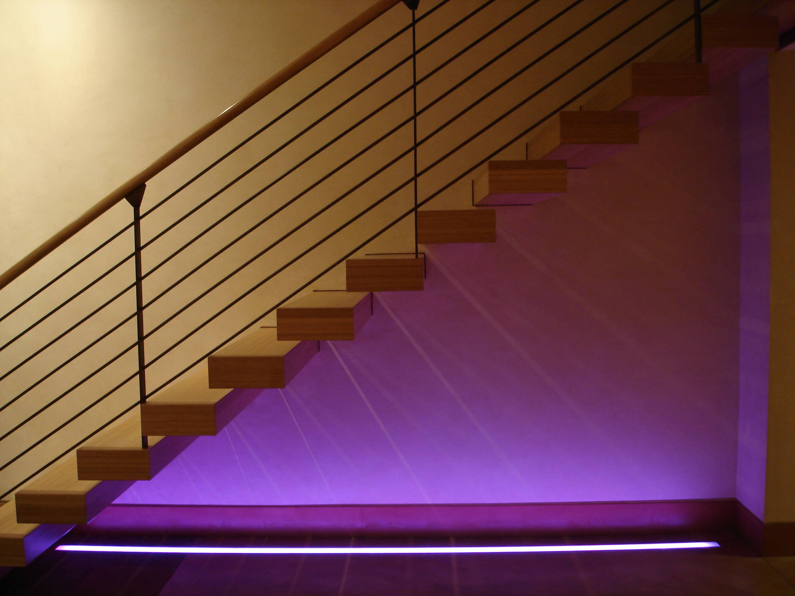 modern staircase lighting design