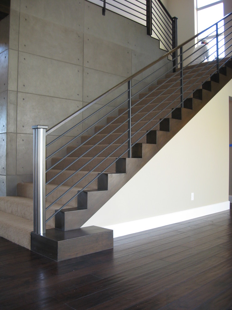 Design ideas for a contemporary staircase in Las Vegas.