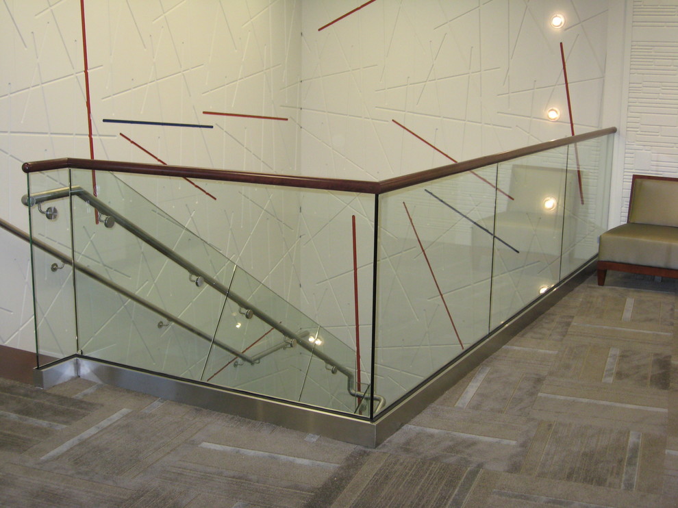 Staircase - contemporary staircase idea in Las Vegas