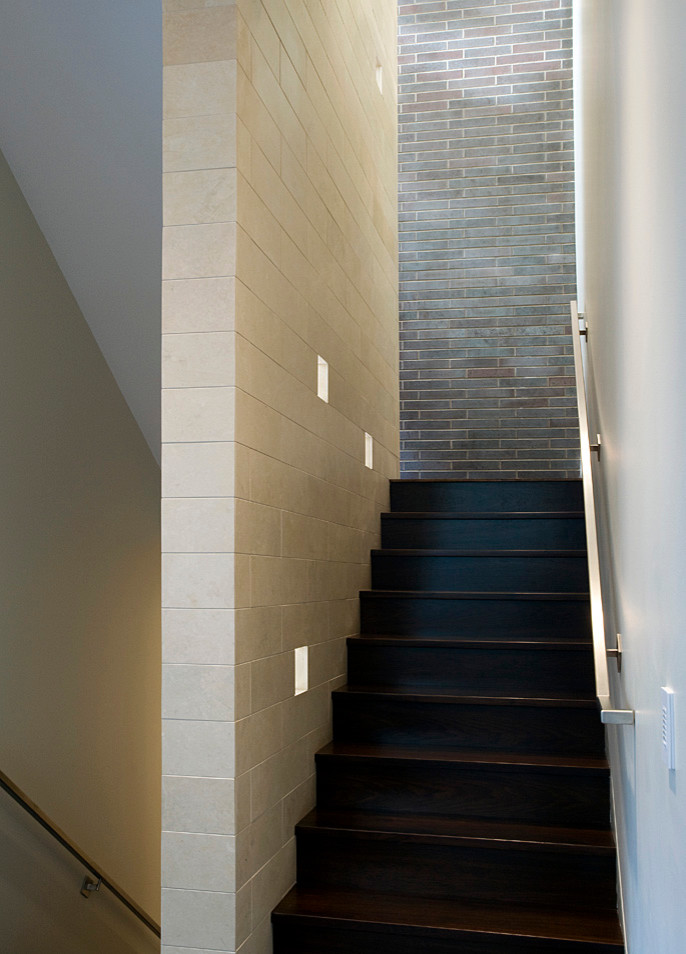 Inspiration for a modern staircase remodel in Chicago