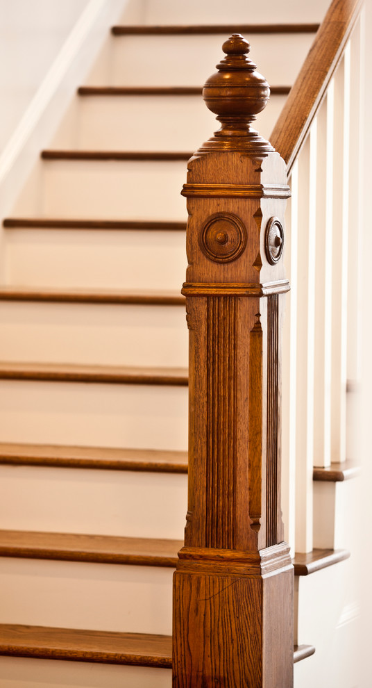 Cortlandt 2 Traditional Staircase Houston by Southland Homes of