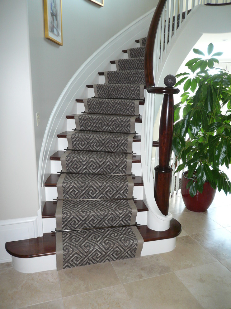 Curving Stair Runner - Modern - Staircase - Ottawa - by Personal ...