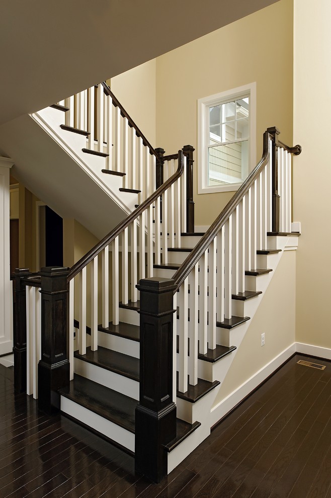 Staircase - cottage staircase idea in DC Metro