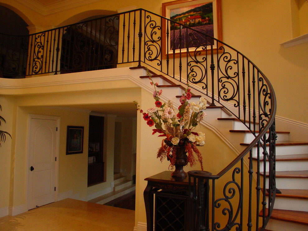 Inspiration for a traditional staircase in San Francisco.