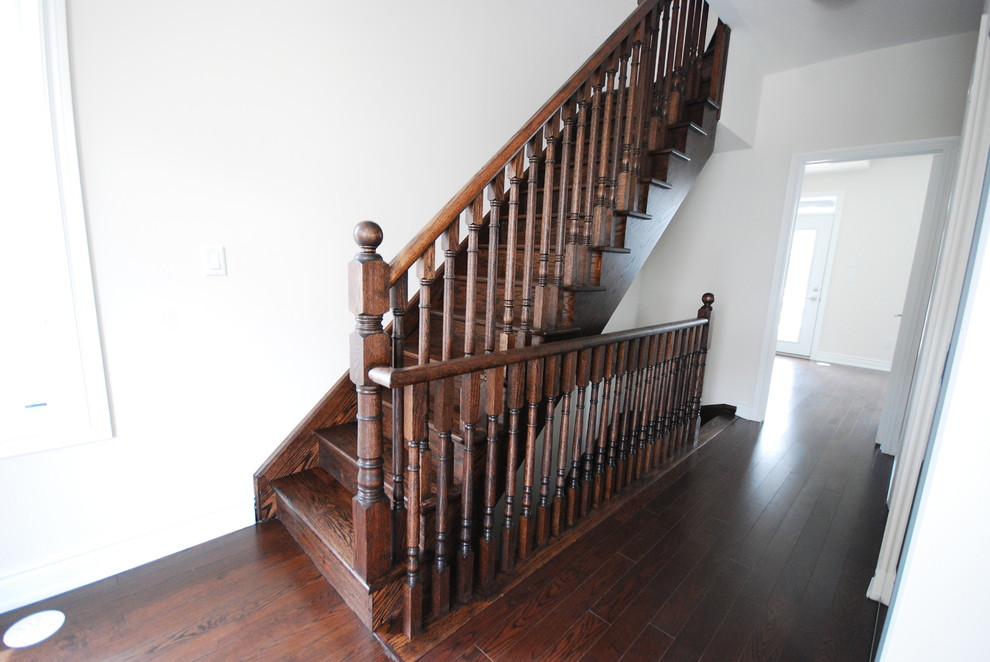 Eden Park Traditional Staircase Toronto by Deluxe Stair