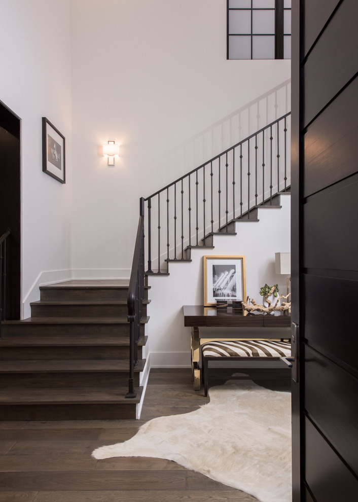 Design ideas for a classic wood l-shaped staircase in Los Angeles with wood risers.