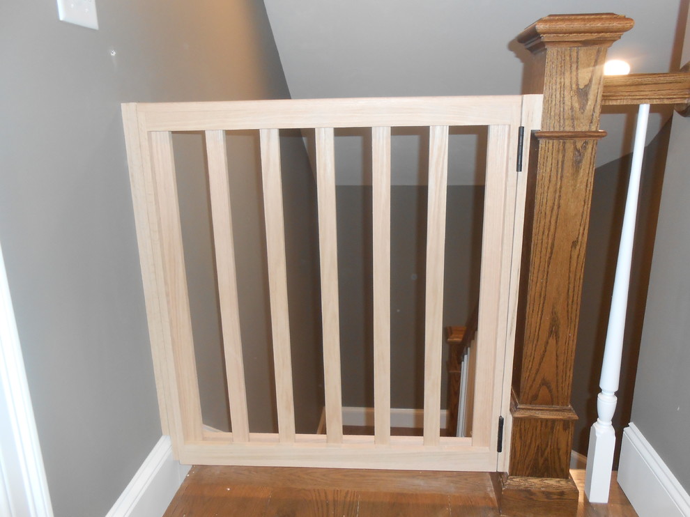 Exemple d'un petit escalier droit craftsman.
