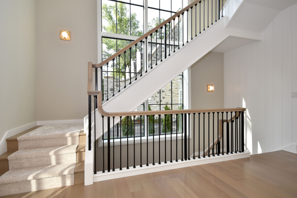 Источник вдохновения для домашнего уюта: угловая деревянная лестница в современном стиле с деревянными ступенями и деревянными перилами