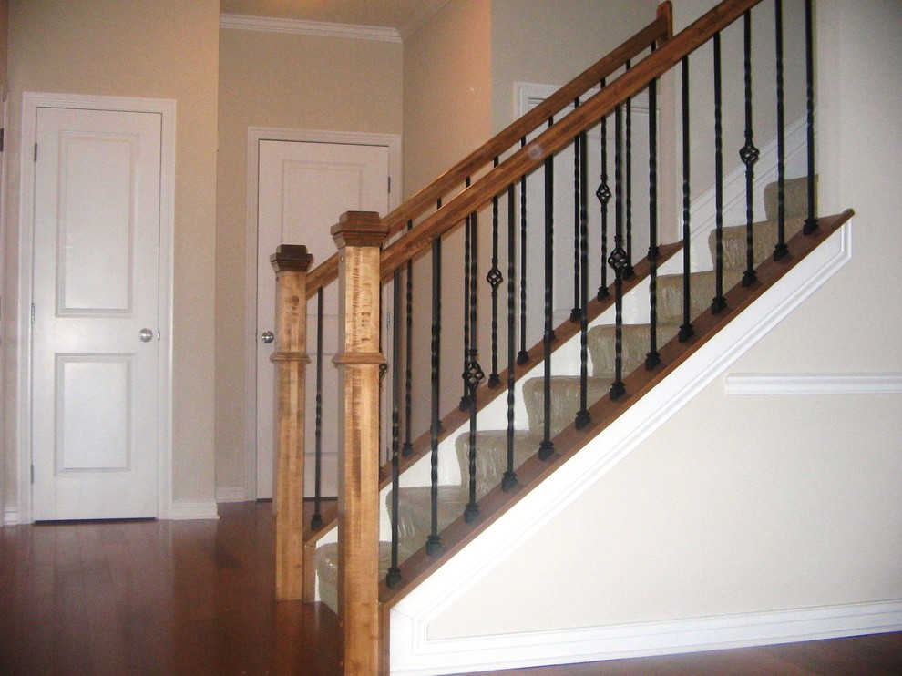 Inspiration for a rustic staircase remodel in Columbus