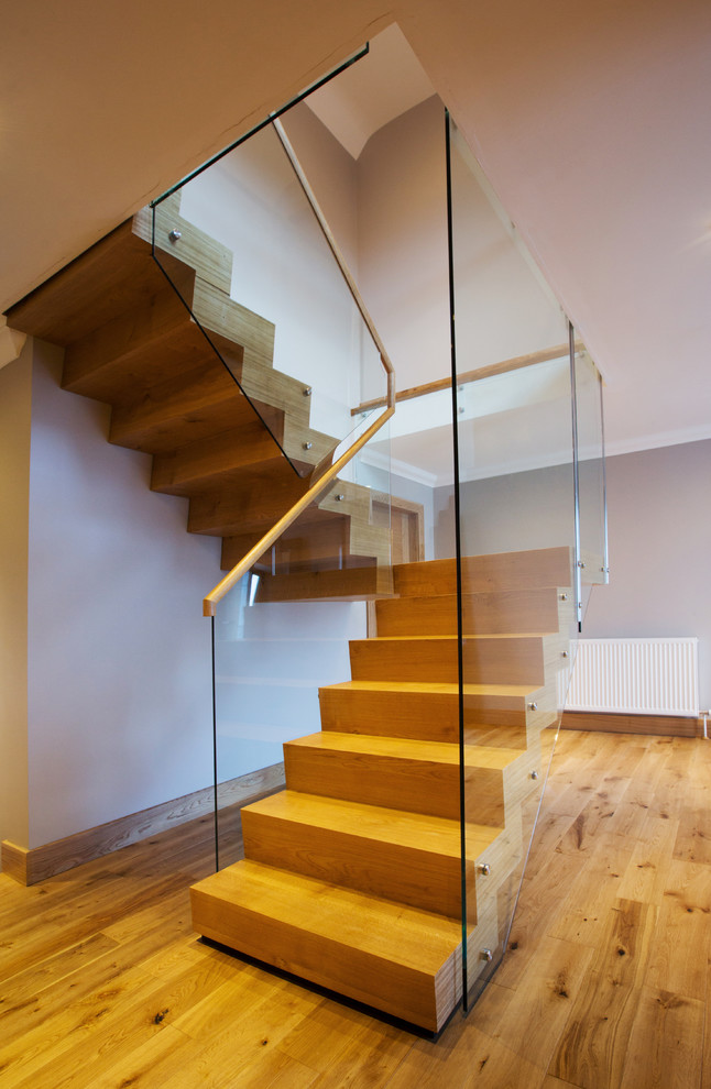 This is an example of a contemporary wood staircase in Edinburgh.