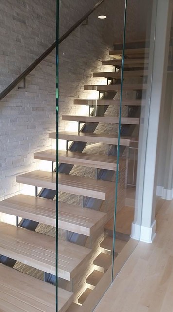 Glass Stair Risers & Glass Stair Case - Staircase - Minneapolis - by ...