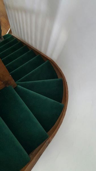 Green Carpet to Stairs by The Flooring Group - Transitional - Staircase -  London - by The Flooring Group Ltd | Houzz UK