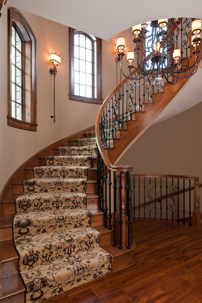 Staircase - traditional staircase idea in Indianapolis