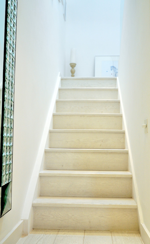 This is an example of a scandinavian staircase in London.