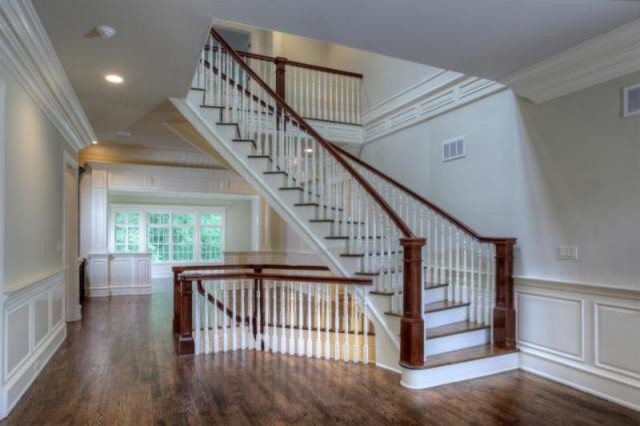 Example of a classic staircase design in New York