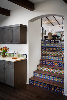 おしゃれな階段 テラコッタの蹴込み板 の画像 21年7月 Houzz ハウズ おしゃれな階段 テラコッタの蹴込み板 の画像 21年7月 Houzz ハウズ