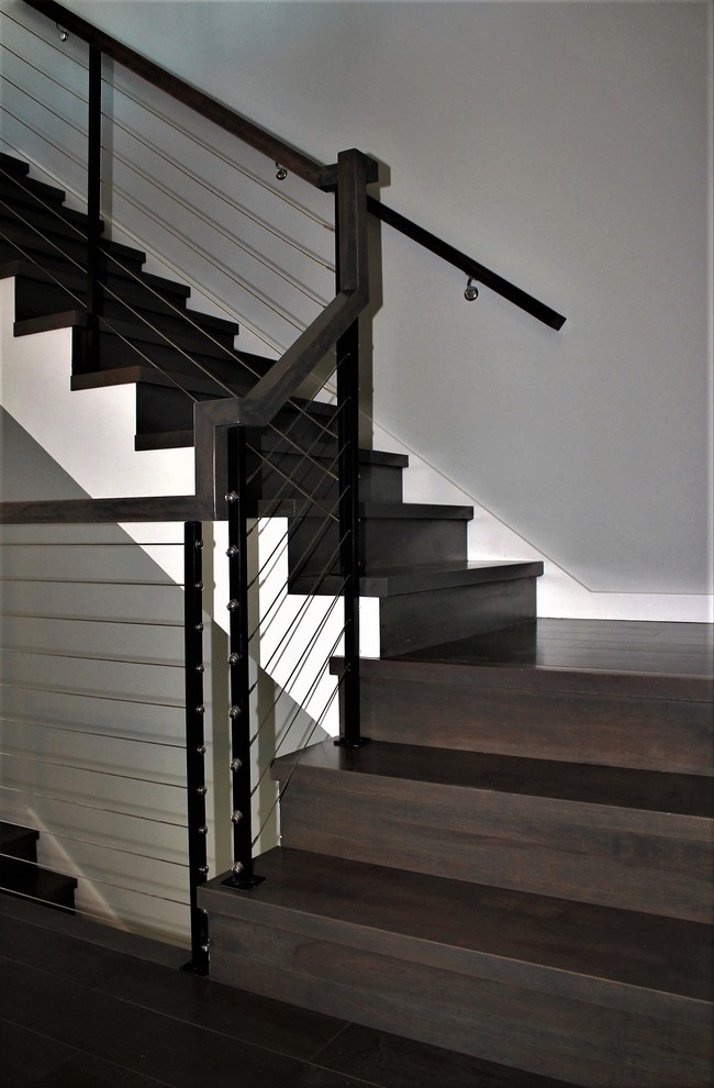 Horizontal balusters Contemporary Staircase Chicago by Designed