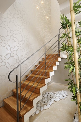 Photo of a contemporary staircase in Tel Aviv.