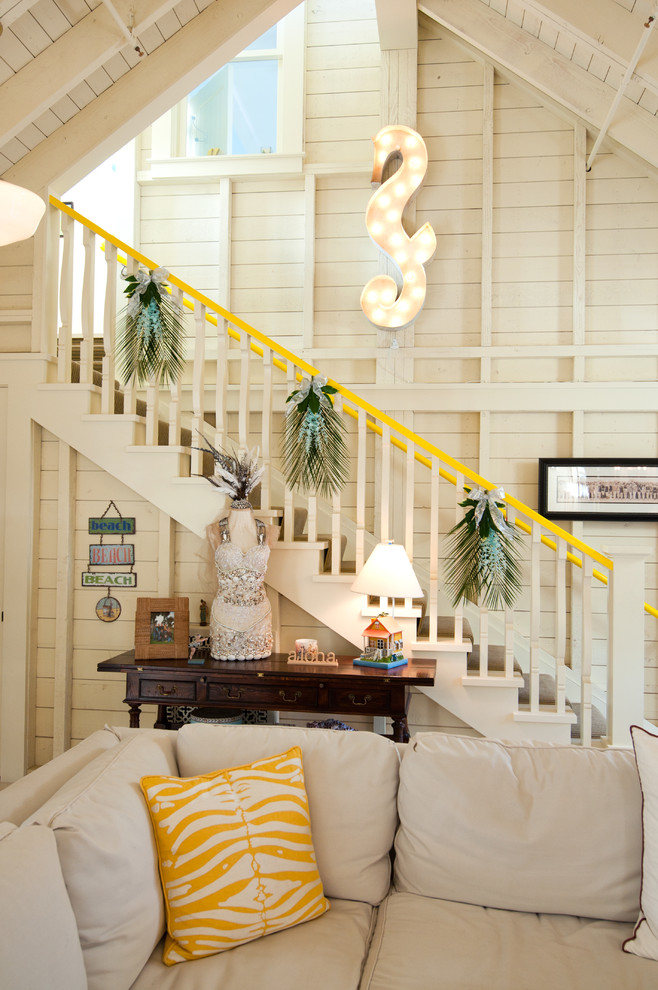 Example of an eclectic straight staircase design in San Francisco